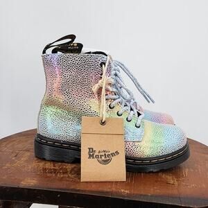 New NWT Doc Dr. Martens Youth 1460 Pascal Iridescent Lace Up Boots Size 10